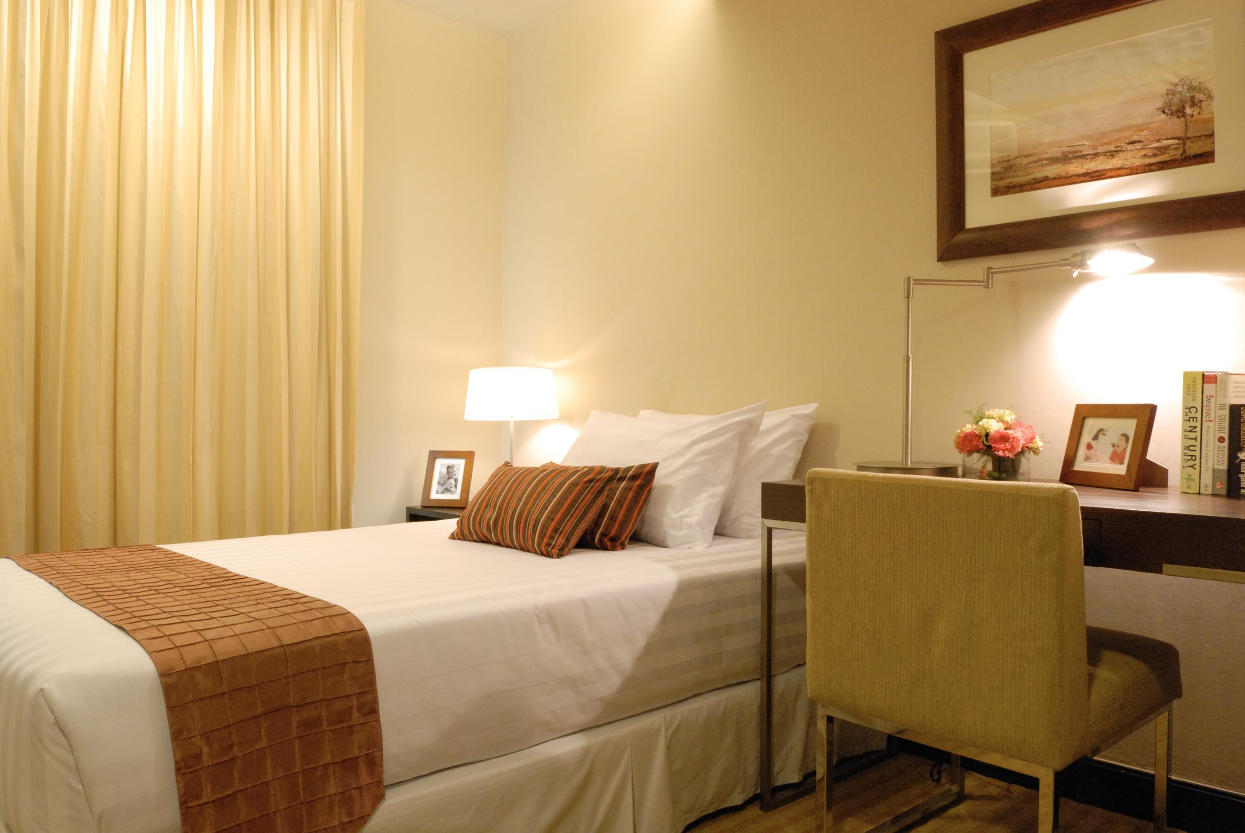 The Narathiwas Hotel & Residence Sathorn Bangkok Extérieur photo