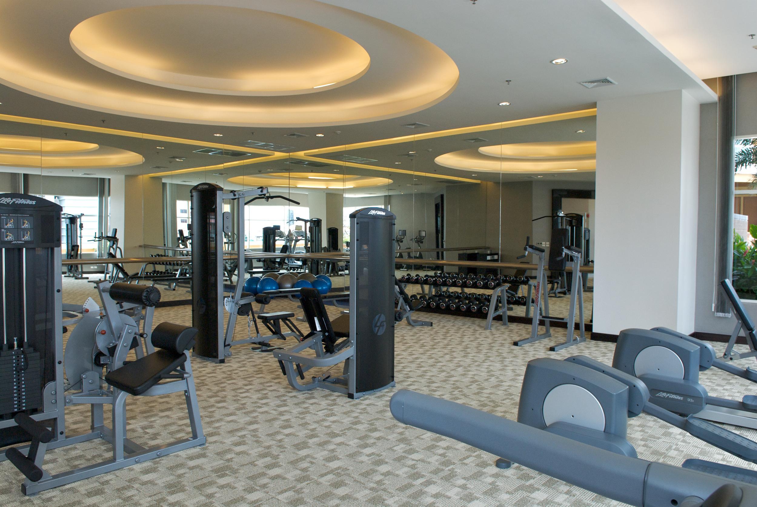 The Narathiwas Hotel & Residence Sathorn Bangkok Extérieur photo