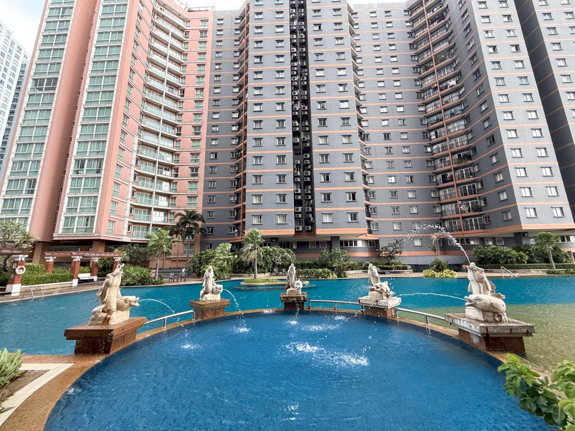 The Narathiwas Hotel & Residence Sathorn Bangkok Extérieur photo